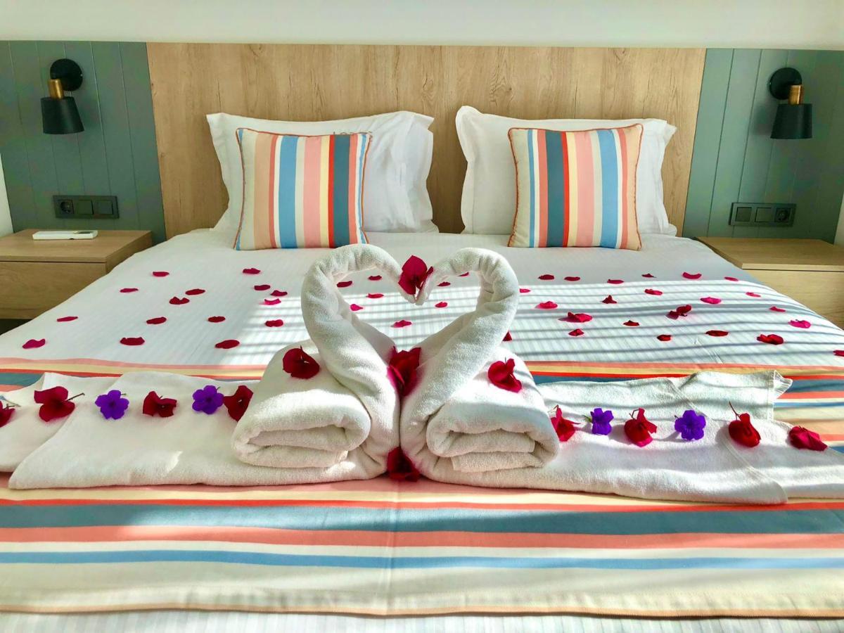 Lodos Suites & Rezidans Bodrum Bagian luar foto