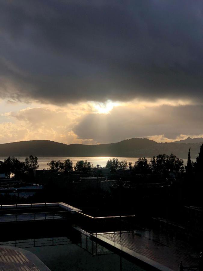 Lodos Suites & Rezidans Bodrum Bagian luar foto